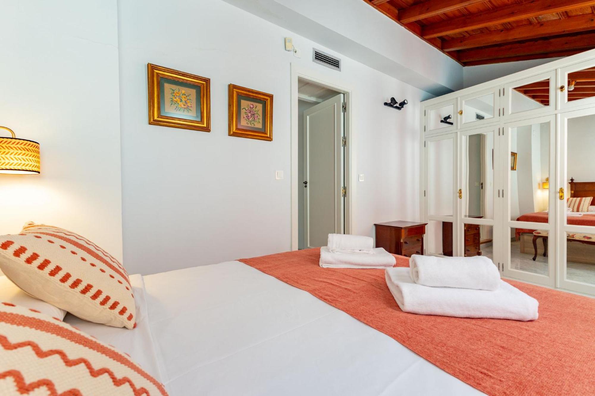 Villa Romana Kindly Apartment Sevilla Eksteriør billede