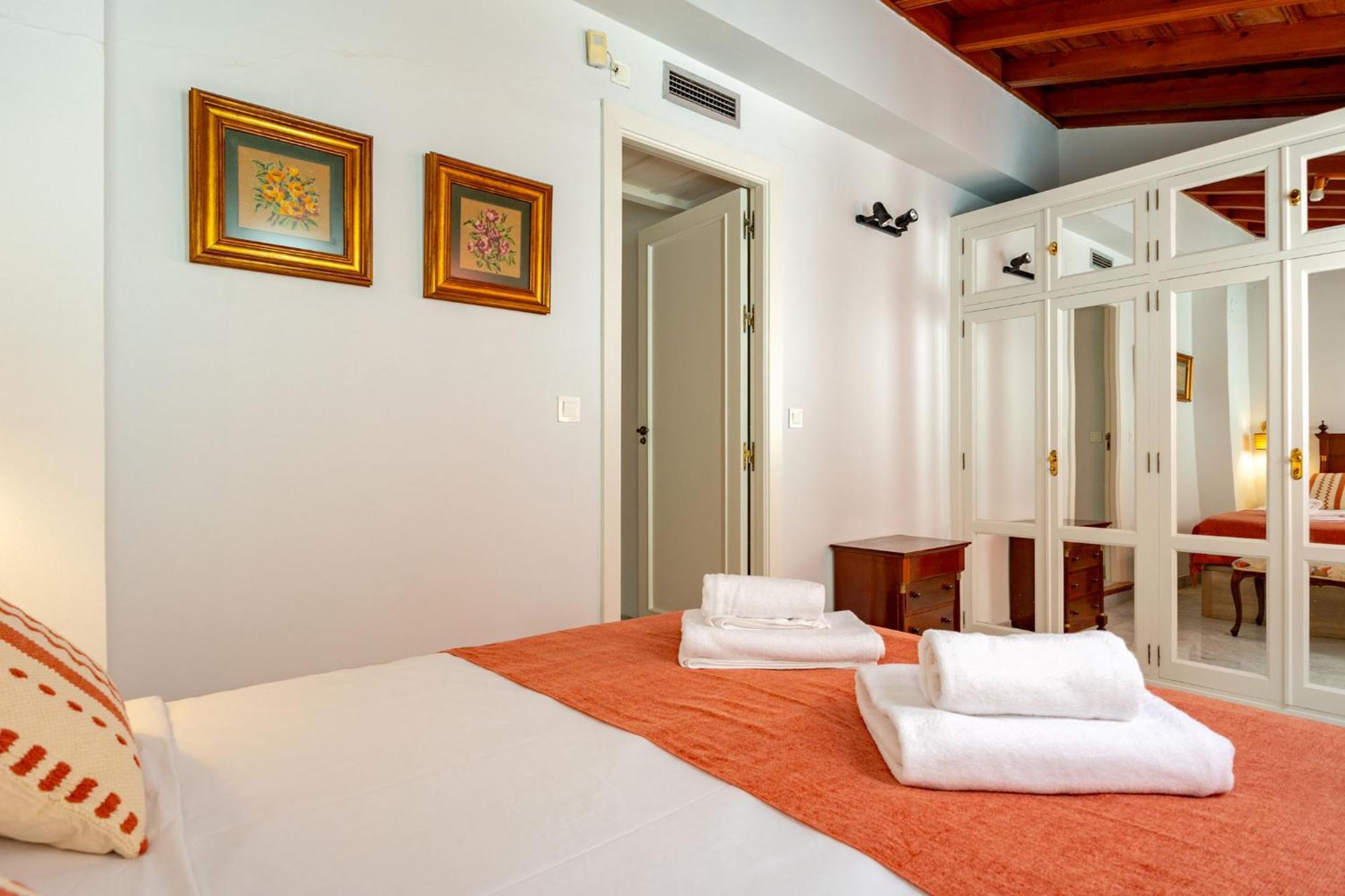 Villa Romana Kindly Apartment Sevilla Eksteriør billede